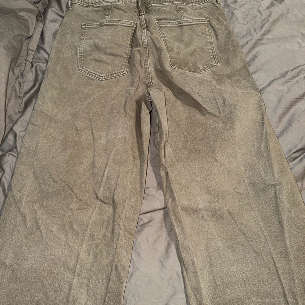 Universal Thread Light Gray Denim Pants - image 3